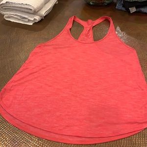 Lulu lemon sports top